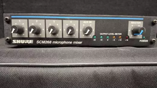 Shure Mixer